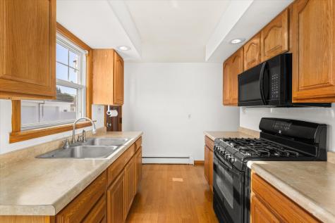 1413 South Monroe Street Streator IL 61364