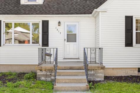 1413 South Monroe Street Streator IL 61364