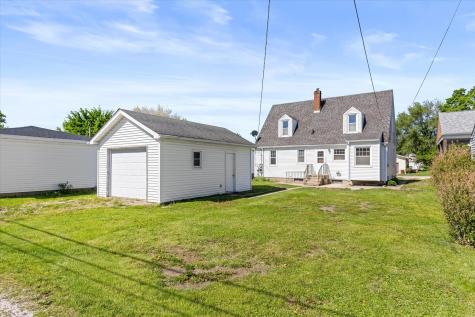 1413 South Monroe Street Streator IL 61364