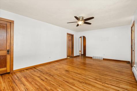 1413 South Monroe Street Streator IL 61364