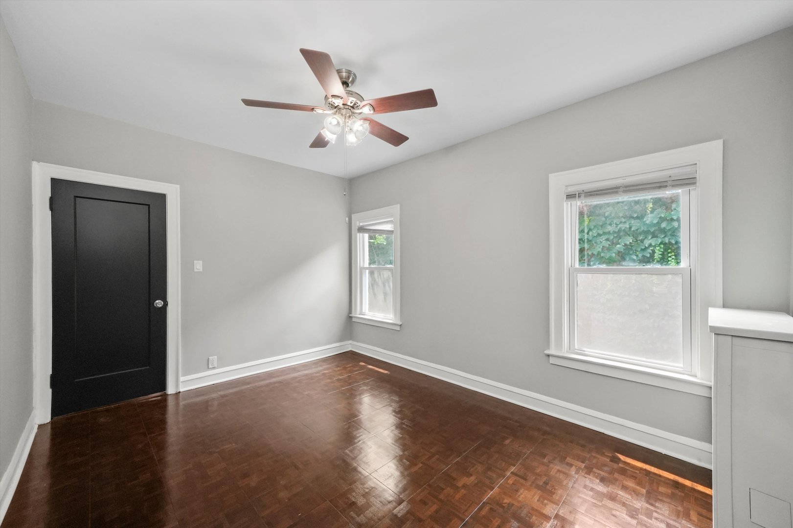 8101 South Kimbark Avenue Chicago IL 60619