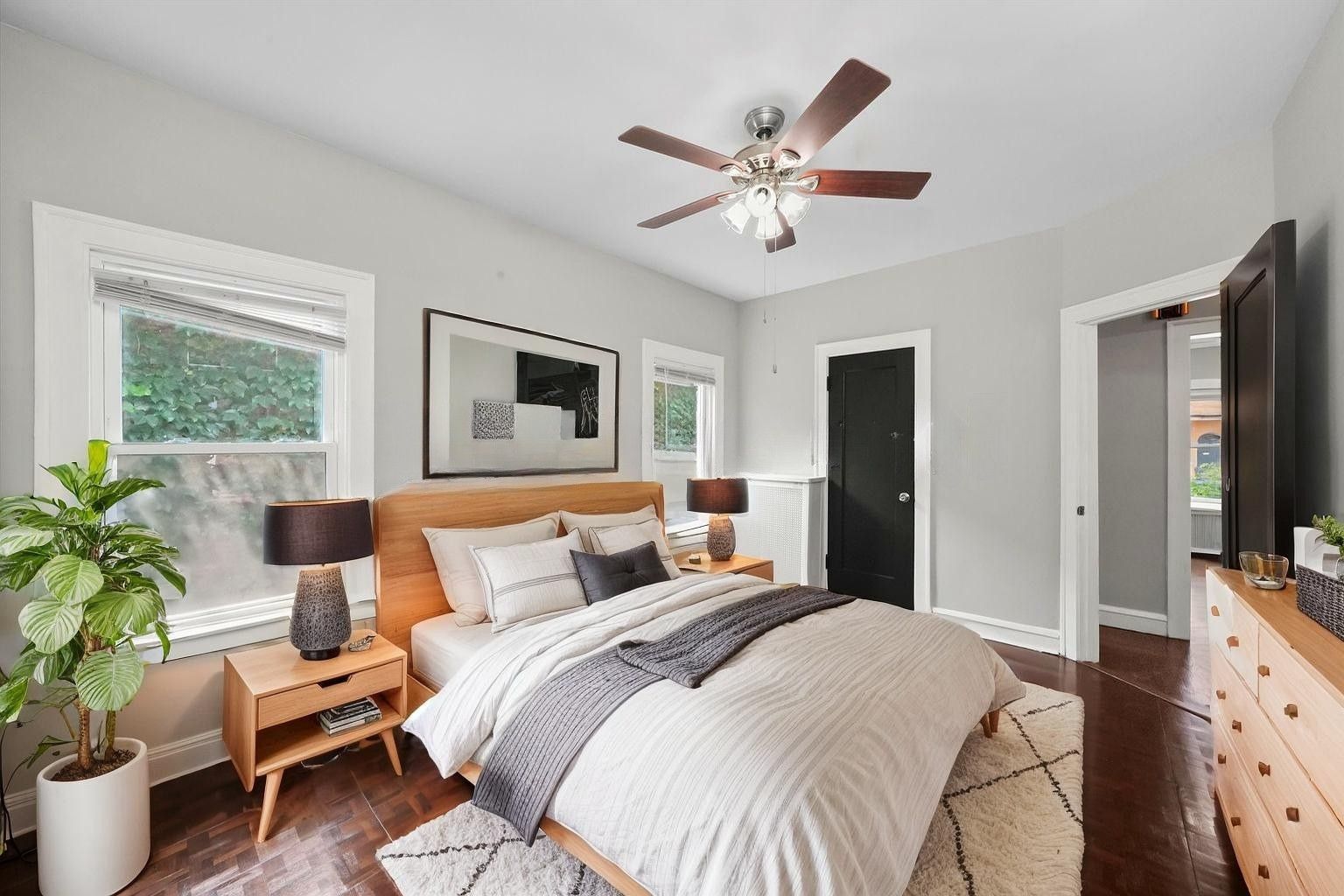 8101 South Kimbark Avenue Chicago IL 60619