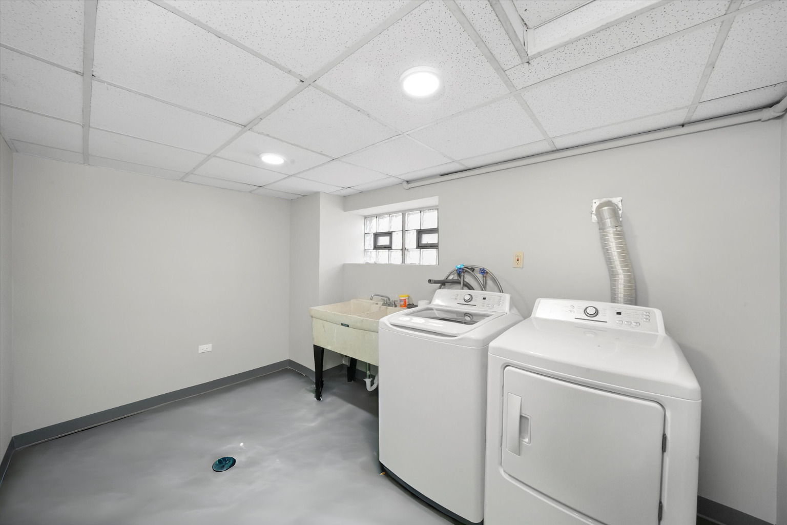 8101 South Kimbark Avenue Chicago IL 60619