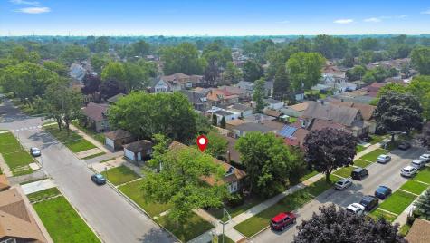 8101 South Kimbark Avenue Chicago IL 60619