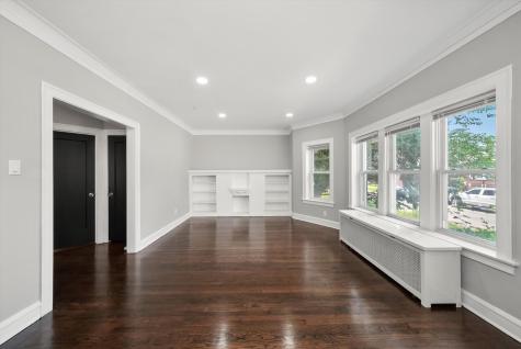 8101 South Kimbark Avenue Chicago IL 60619