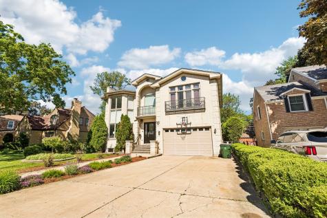6843 North Kilpatrick Avenue Lincolnwood IL 60712
