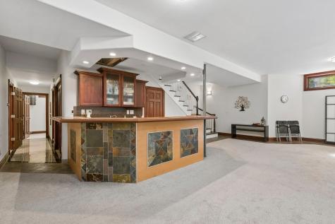 6843 North Kilpatrick Avenue Lincolnwood IL 60712