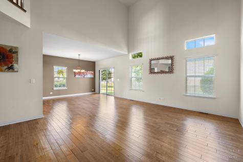 113 Valencia Parkway Gilberts IL 60136