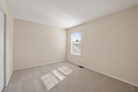 113 Valencia Parkway Gilberts IL 60136