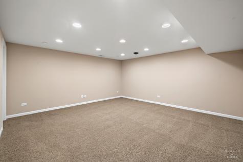 113 Valencia Parkway Gilberts IL 60136