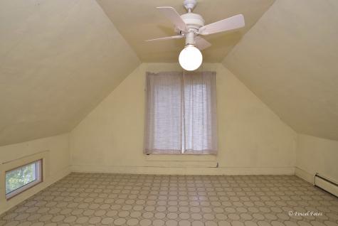 9805 Illinois Street Hebron IL 60034