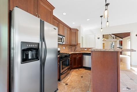 10652 Lexington Court Frankfort IL 60423