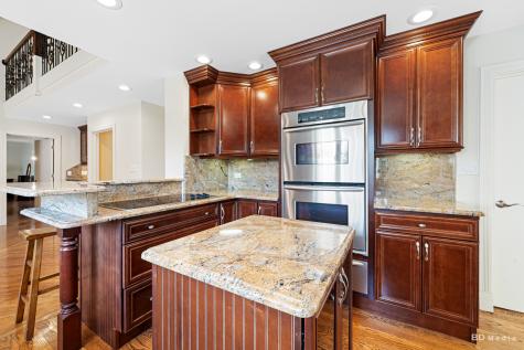 10652 Lexington Court Frankfort IL 60423