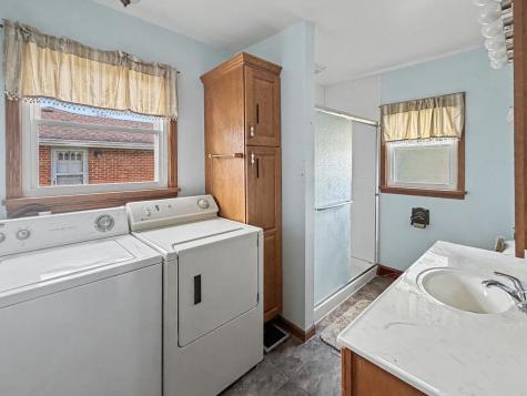 204 East Lake Street Ashkum IL 60911