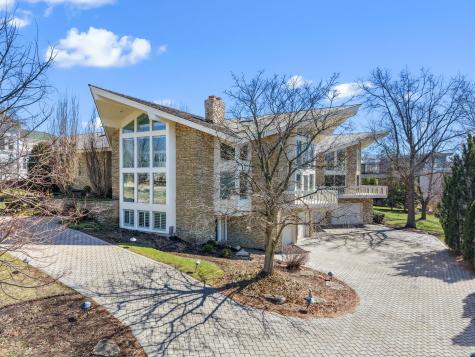 1916 Midwest Club Parkway Oak Brook IL 60523