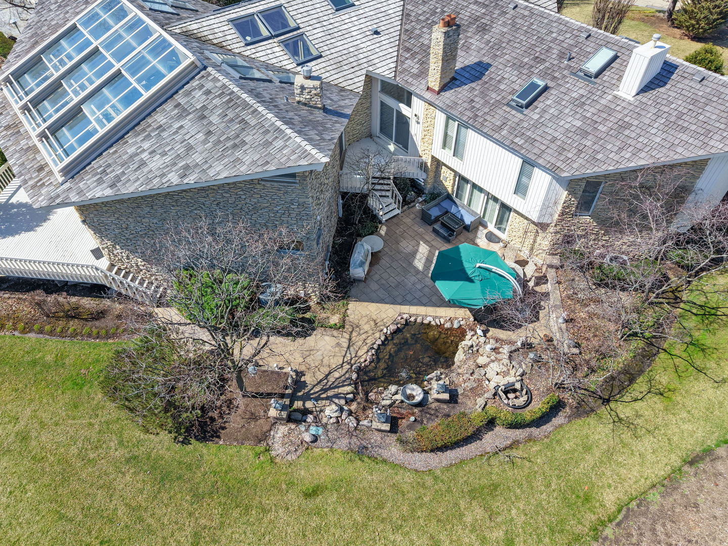 1916 Midwest Club Parkway Oak Brook IL 60523