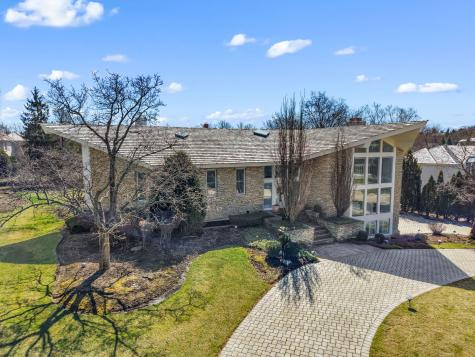 1916 Midwest Club Parkway Oak Brook IL 60523