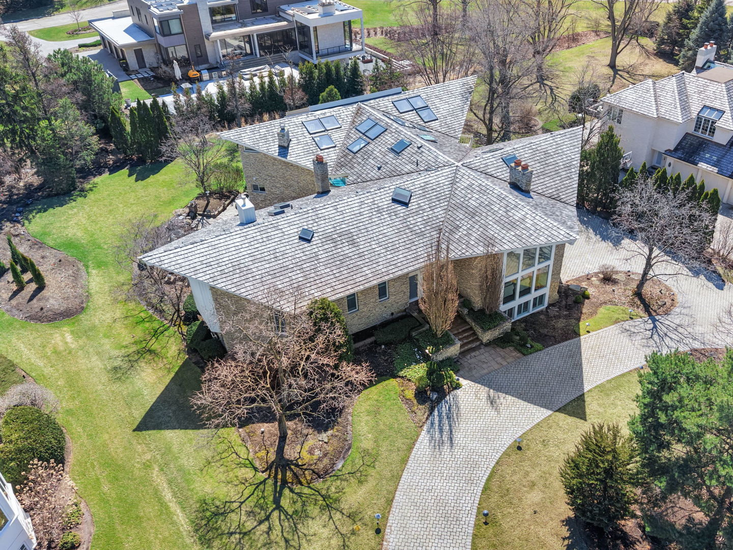 1916 Midwest Club Parkway Oak Brook IL 60523