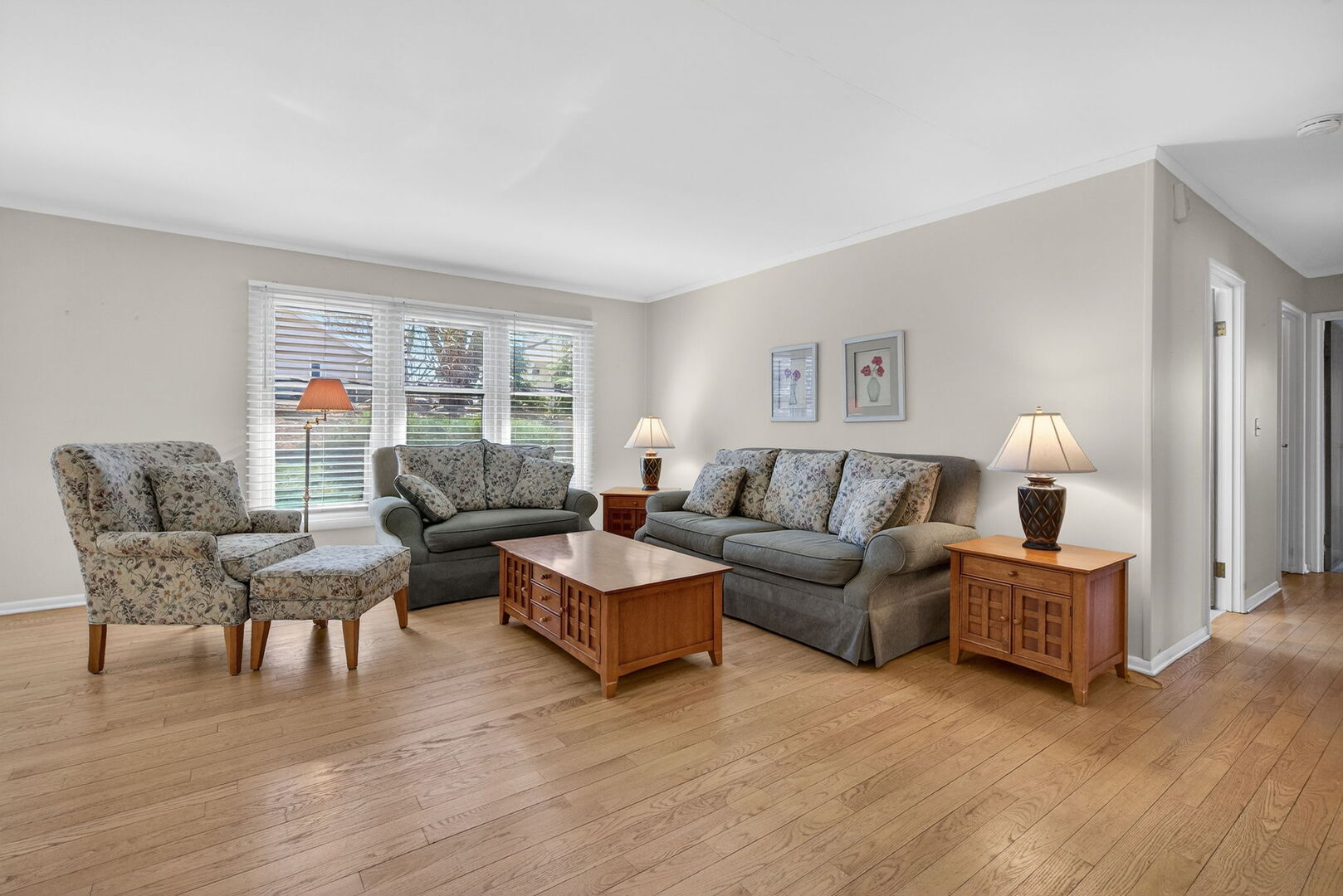 6 Charlestown Court Bolingbrook IL 60440
