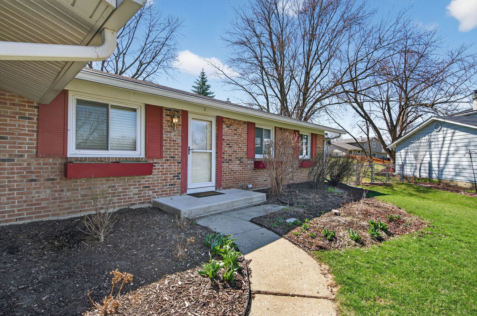 6 Charlestown Court Bolingbrook IL 60440