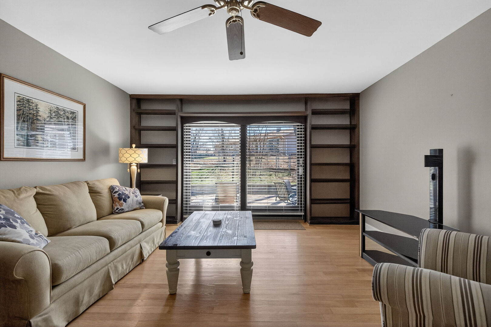 6 Charlestown Court Bolingbrook IL 60440