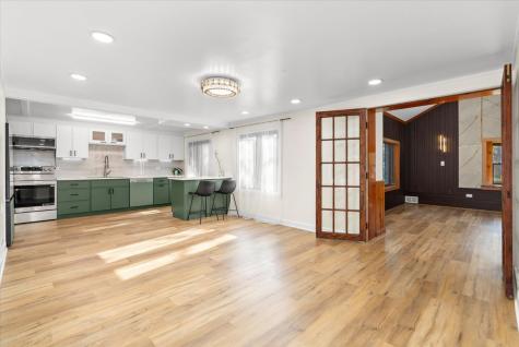 461 Grove Street Wood Dale IL 60191