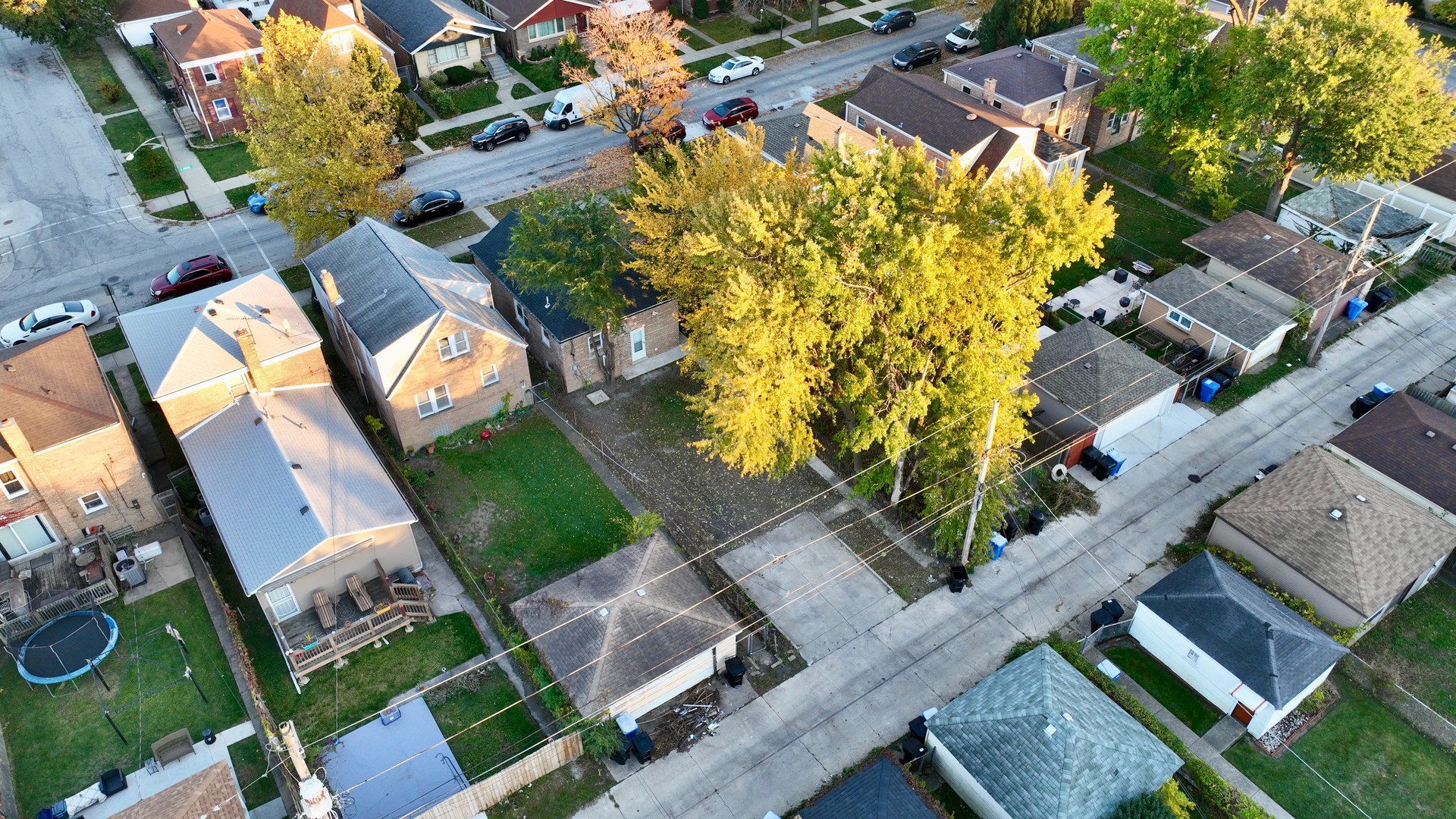 10036 South Saint Lawrence Avenue Chicago IL 60628