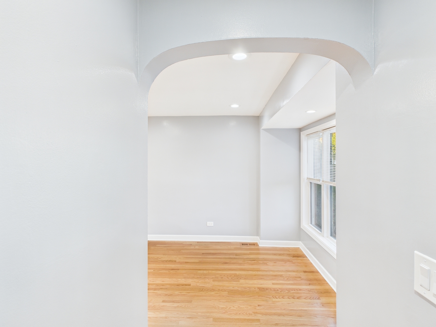 10036 South Saint Lawrence Avenue Chicago IL 60628