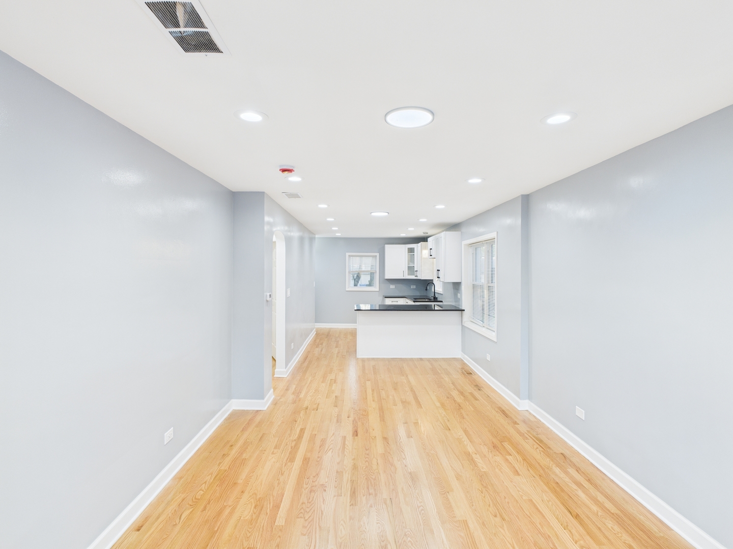 10036 South Saint Lawrence Avenue Chicago IL 60628