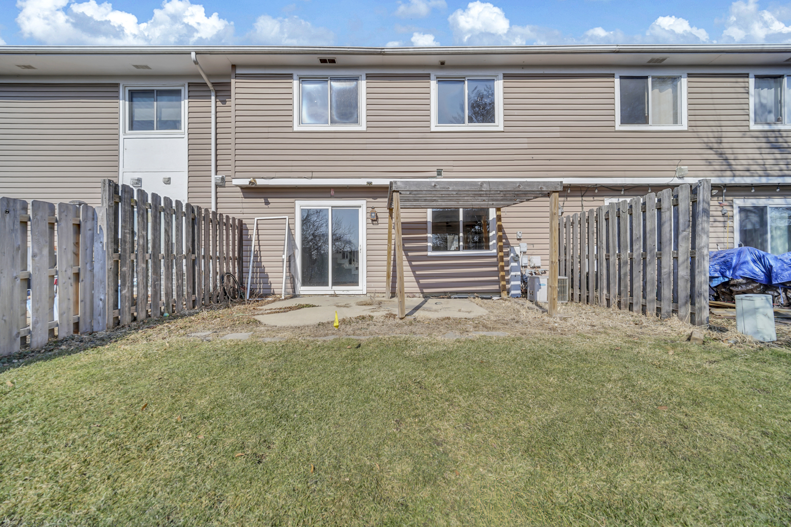 454 Esselen Court Carol Stream IL 60188