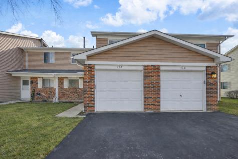454 Esselen Court Carol Stream IL 60188