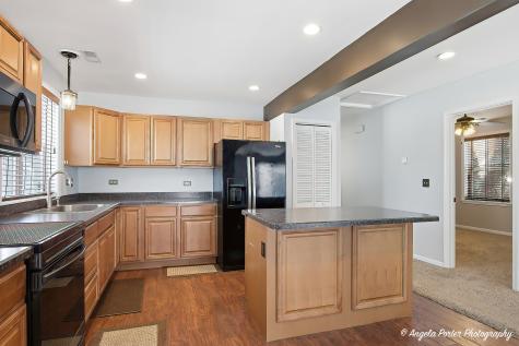 39450 North Circle Avenue Antioch IL 60002