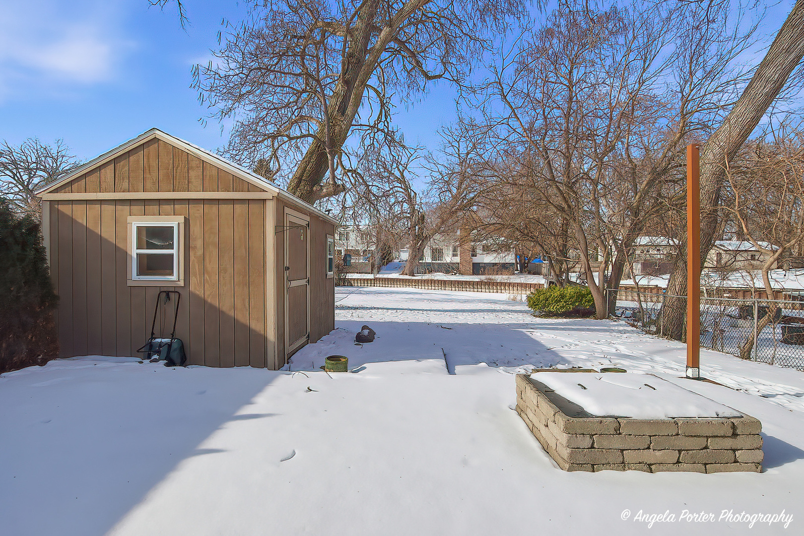 39450 North Circle Avenue Antioch IL 60002