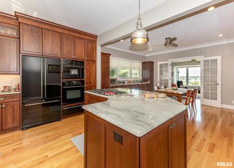4510 5TH Avenue Moline IL 61265