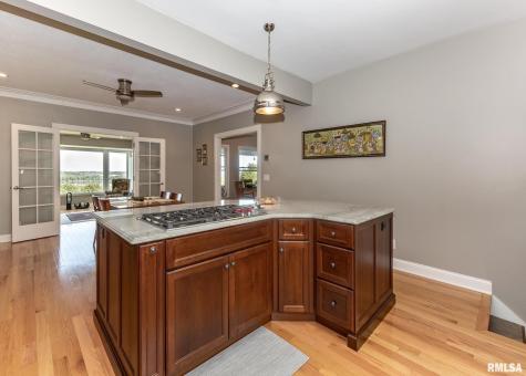 4510 5TH Avenue Moline IL 61265