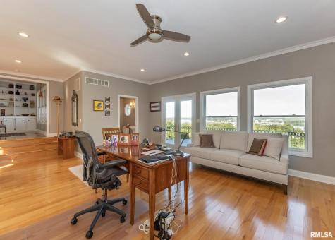 4510 5TH Avenue Moline IL 61265