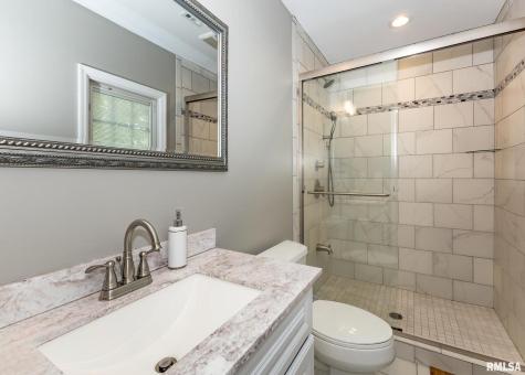 4510 5TH Avenue Moline IL 61265