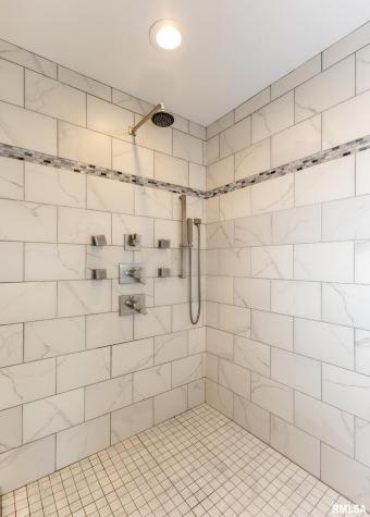 4510 5TH Avenue Moline IL 61265