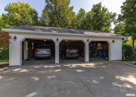 4510 5TH Avenue Moline IL 61265