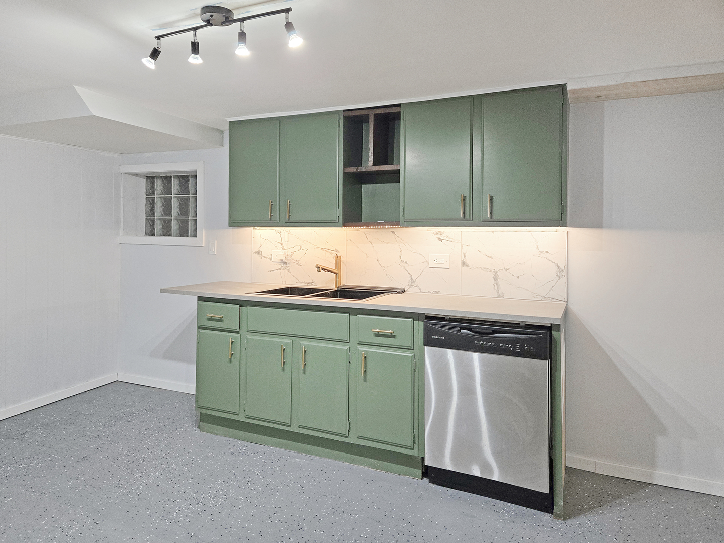 4743 South Keeler Avenue Chicago IL 60632