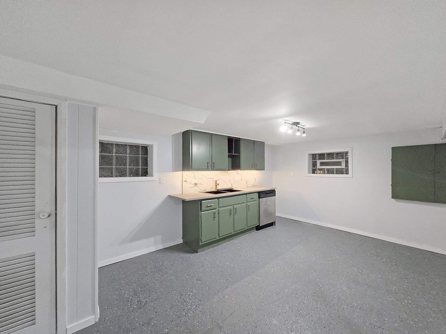 4743 South Keeler Avenue Chicago IL 60632