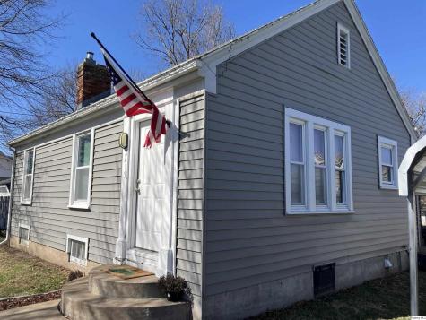 2415 Larch Road Quincy IL 62301