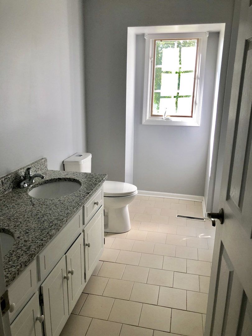 10S450 Windjammer Lane Naperville IL 60564