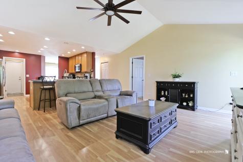 1214 Jerome Court E Antioch IL 60002