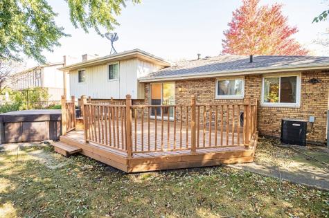 911 Colonade Road Shorewood IL 60404