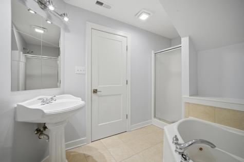 116 North Pine Avenue Arlington Heights IL 60004