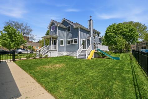 116 North Pine Avenue Arlington Heights IL 60004