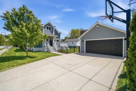 116 North Pine Avenue Arlington Heights IL 60004