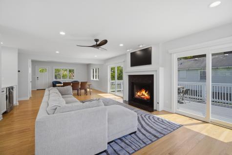 116 North Pine Avenue Arlington Heights IL 60004