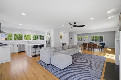 116 North Pine Avenue Arlington Heights IL 60004